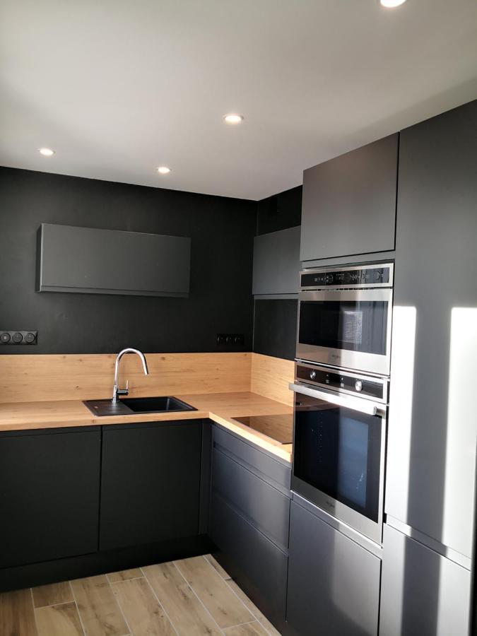 Studio Moderne, Place Parking Prive, Emplacement Ideal A 100 M Du Lac. Annecy Exterior foto